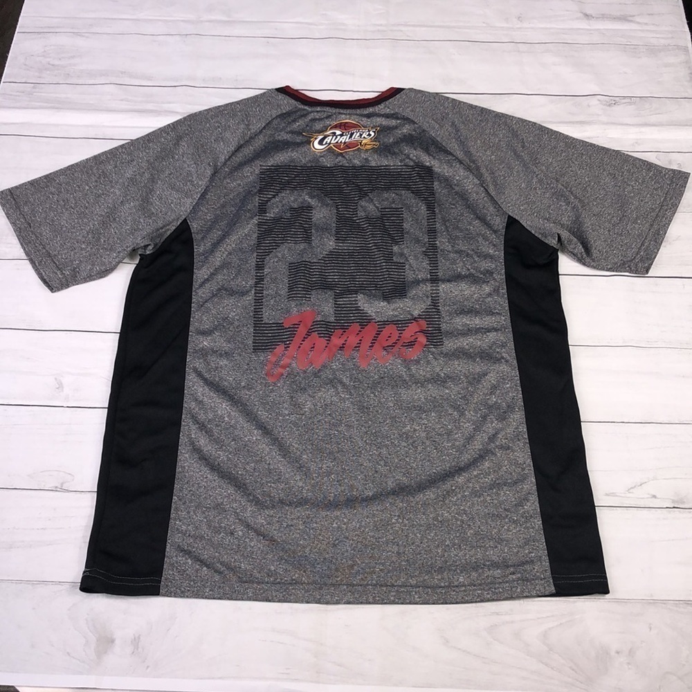 Cleveland Cavaliers Labron James #23 -Shirt Sz L - Picture 6 of 10